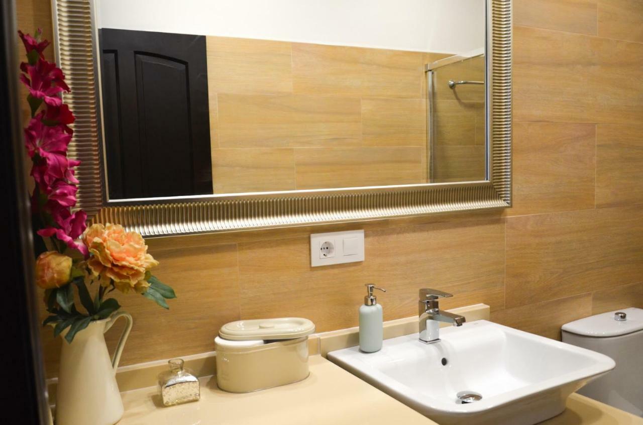 Apartamento San Jacinto III Sevilha Exterior foto